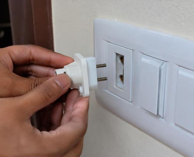 Light Plug Installation (without wiring)