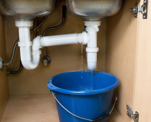 Kitchen Leakage Repair